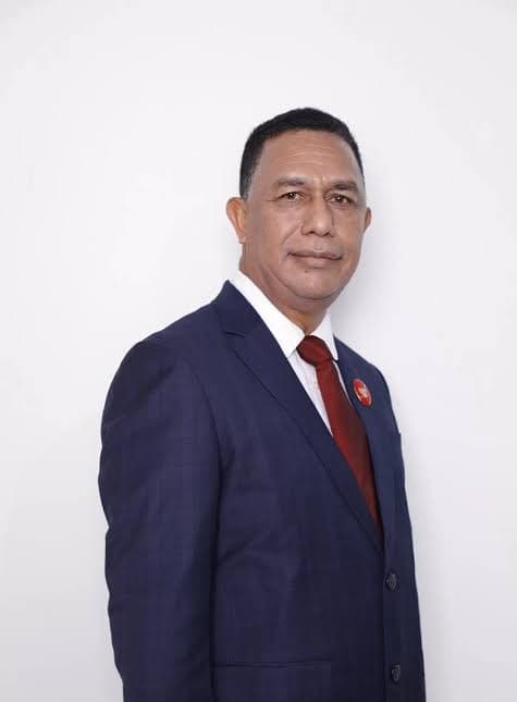 Mr. Basilio Dias Araujo